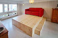 Bild 824: Podest mit ausziehbarem Bett