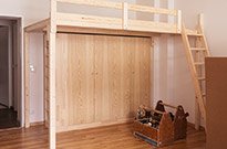 Bild 163: Hochbett mit Schrank- und Regalunterbau