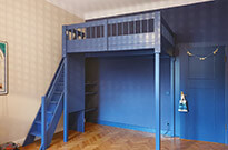 Bild 880: Hochbett komplett blau lackiert