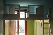Bild 033: Hochbett, Regal-Umrandung, geölt