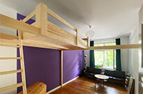 Bild 515: Hochbett mit Leiter, 'schwebende' Konstruktion