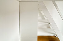 Bild 727: Hochbett mit großer Treppe mit verlängerten Stufen