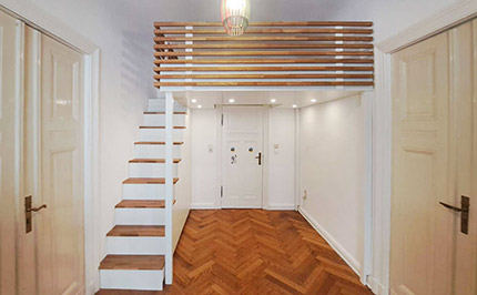 Bild 670: Hochebene mit Treppenschrank