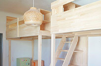 Bild 878a: Hochbett / Spieletage mit Inneneinstieg mittig