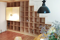 Bild 877a: Hochetage mit großer Treppenregalwand