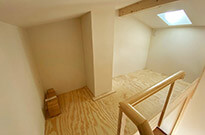 Bild 389: Hochetage mit Treppenschrank, Kiefer astrein