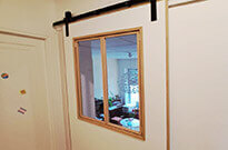 Bild 546: Schiebetür mit öffenbarem Fenster