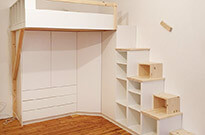 Bild 603: Eckschrank unter Hochbett mit Treppenregal