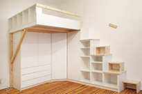 Bild 603b: Eckschrank unter Hochbett mit Treppenregal