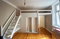 Bild 452: Hochebene mit begehbarem Kleiderschrank