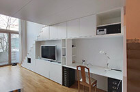 Bild 416: Hochetage mit Treppenschrank und Schrankwand