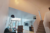Bild 418: Hochetage mit Treppenschrank und Schrankwand