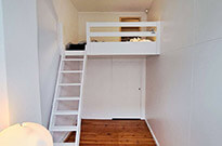 Bild 480: Raumtrennung: 1 großer Raum geteilt in 2 separate Zimmer mit Hochbetten
