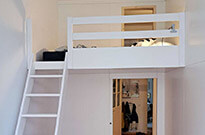 Bild 481: Raumtrennung: 1 großer Raum geteilt in 2 separate Zimmer mit Hochbetten